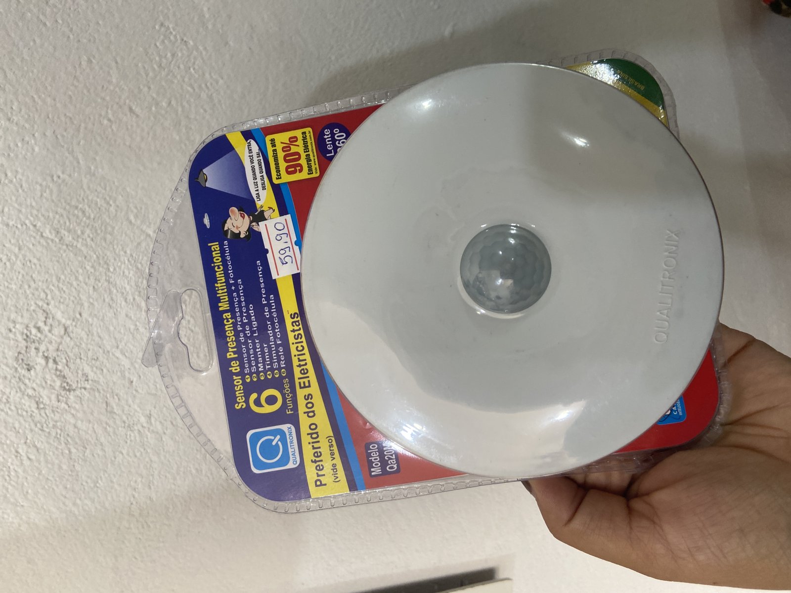 Sensor de Presença Multifuncional