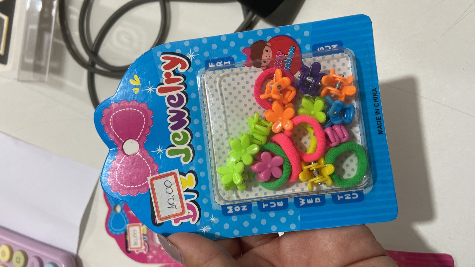Kit  xuxinha+prendedor P